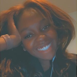 Meet your Posher, Cherline